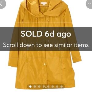 Via Spiga Packable Hooded Raincoat 🌿